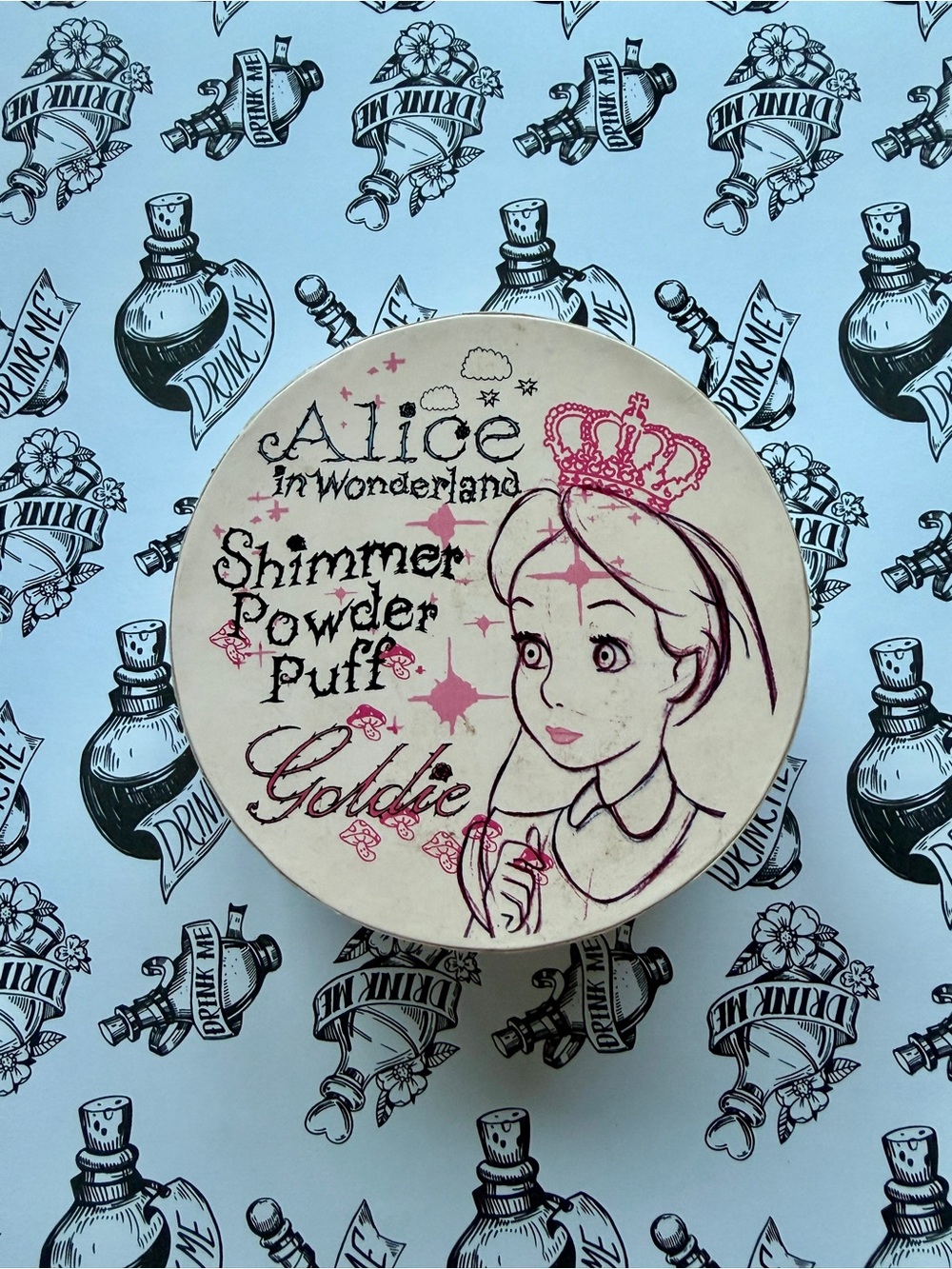Goldie Alice in Wonderland Shimmer Powder Puff